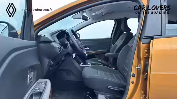 DACIA SANDERO 15 / 34