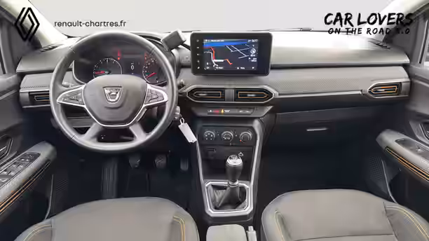 DACIA SANDERO 16 / 34