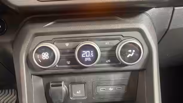 DACIA SANDERO GPL 17 / 22