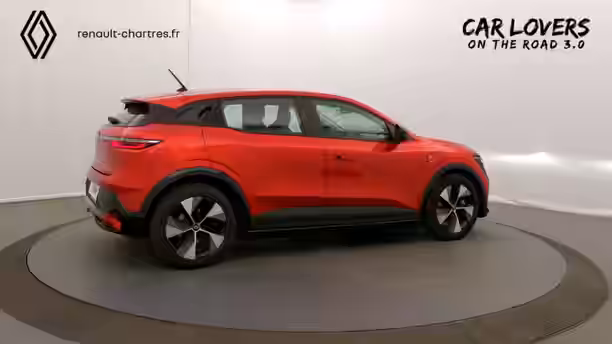 RENAULT MEGANE E-TECH 21 / 34