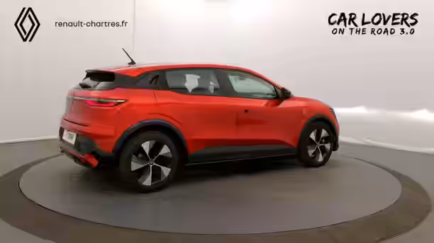 RENAULT MEGANE E-TECH 30 / 34