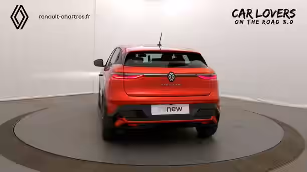 RENAULT MEGANE E-TECH 20 / 34