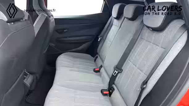 RENAULT MEGANE E-TECH 14 / 34
