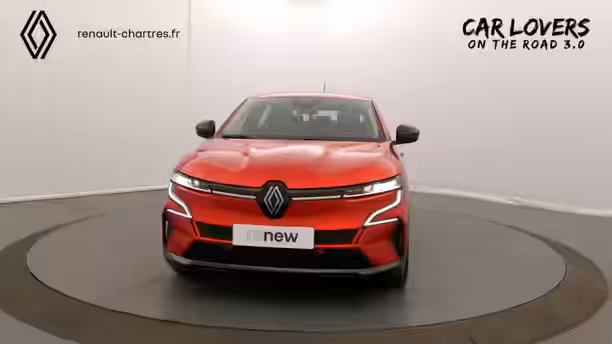 RENAULT MEGANE E-TECH 13 / 34