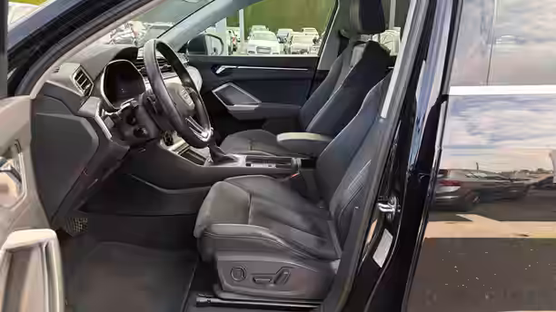 AUDI Q3 34 / 35