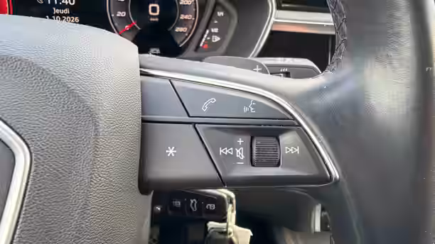 AUDI Q3 24 / 35