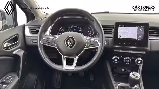 RENAULT CAPTUR 24 / 33