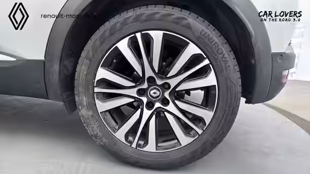 RENAULT CAPTUR 10 / 33