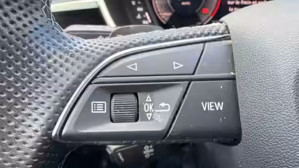 AUDI Q3 SPORTBACK 27 / 33