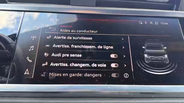 AUDI Q3 SPORTBACK 33 / 33