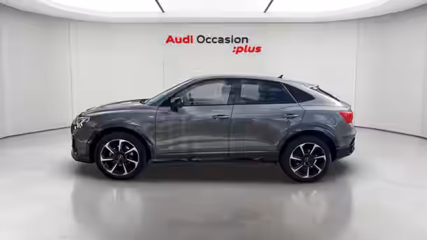 AUDI Q3 SPORTBACK 2 / 33