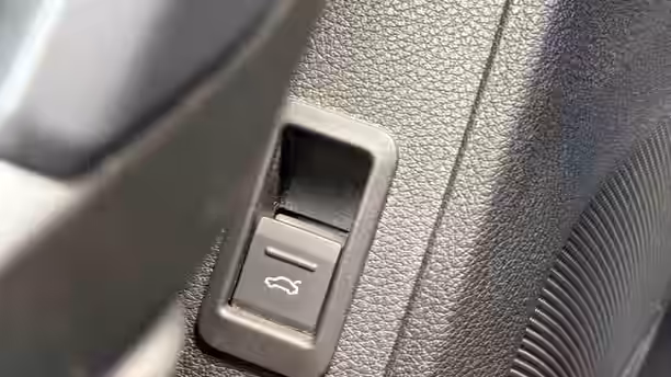 AUDI Q3 SPORTBACK 31 / 33