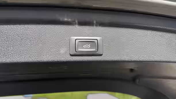 AUDI Q3 SPORTBACK 17 / 33