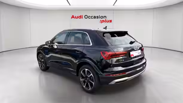 AUDI Q3 3 / 35