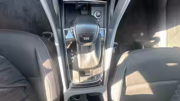 SKODA KAROQ 17 / 17