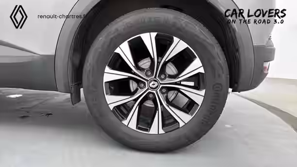 RENAULT CAPTUR 10 / 33
