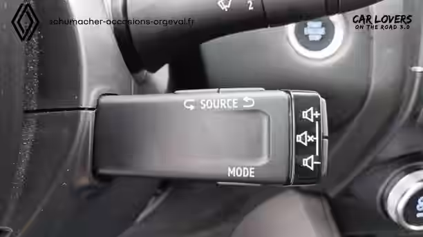 RENAULT CAPTUR 26 / 46