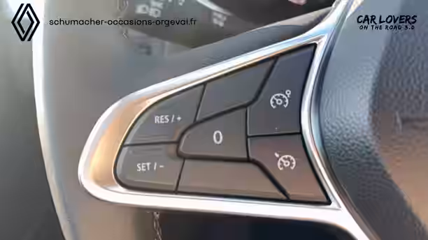 RENAULT CAPTUR 24 / 46