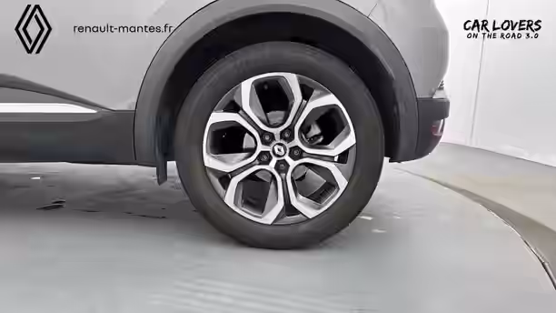 RENAULT CAPTUR 10 / 34
