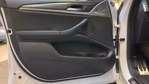 BMW X3 G01 LCI 27 / 43