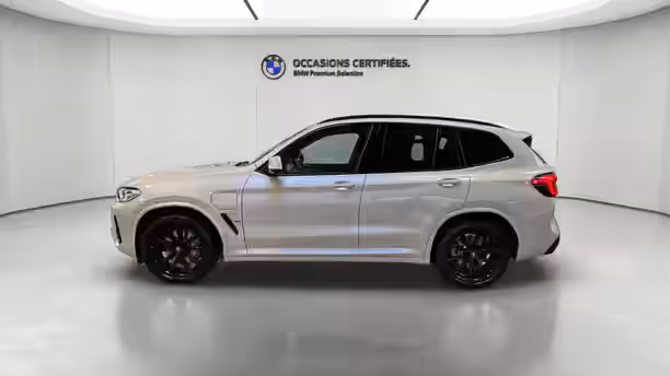 BMW X3 G01 LCI 2 / 43