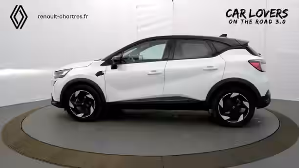 RENAULT CAPTUR 29 / 33