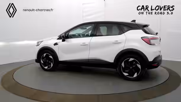 RENAULT CAPTUR 9 / 33
