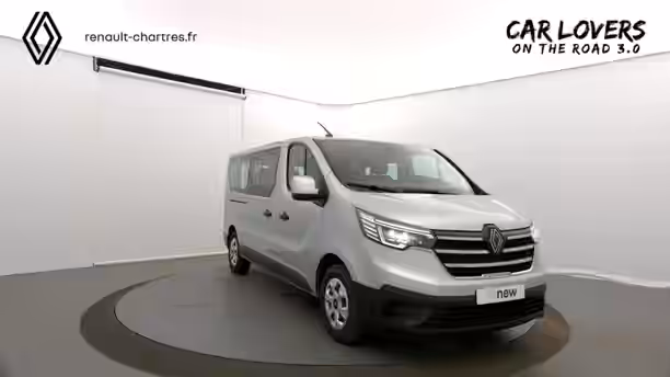 RENAULT TRAFIC 28 / 34