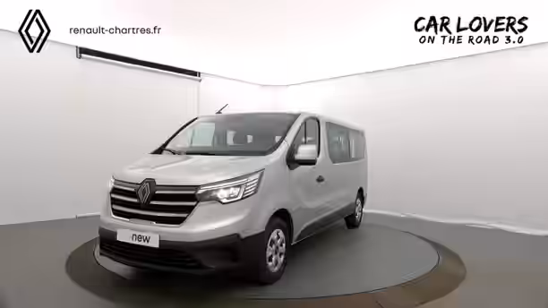 RENAULT TRAFIC 26 / 34