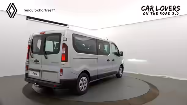 RENAULT TRAFIC 24 / 34