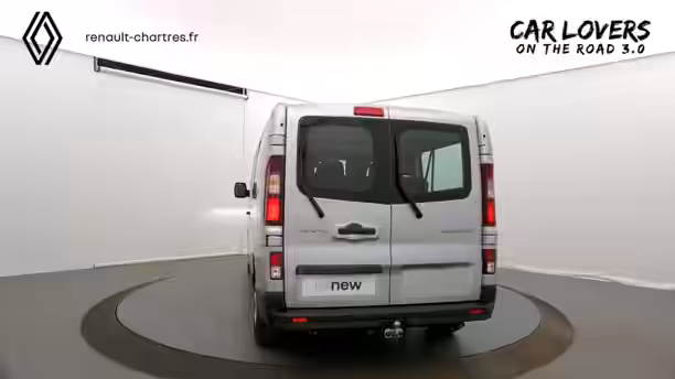 RENAULT TRAFIC 16 / 34