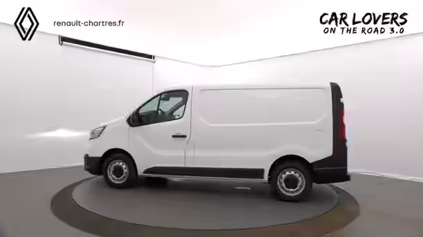 RENAULT TRAFIC FOURGON 26 / 32