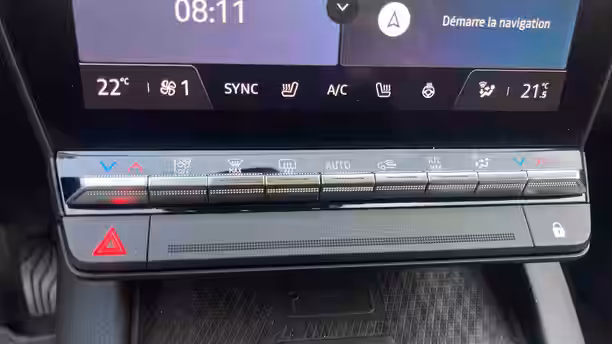 RENAULT MEGANE E-TECH 21 / 22