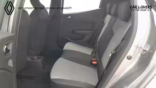 RENAULT CLIO V 8 / 26