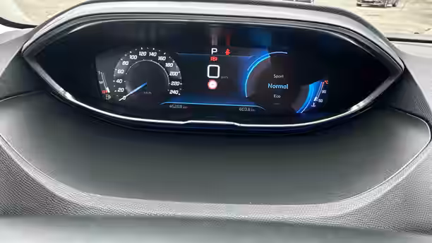 PEUGEOT 3008 37 / 45