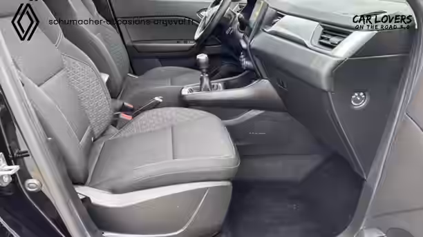 RENAULT CAPTUR 23 / 32