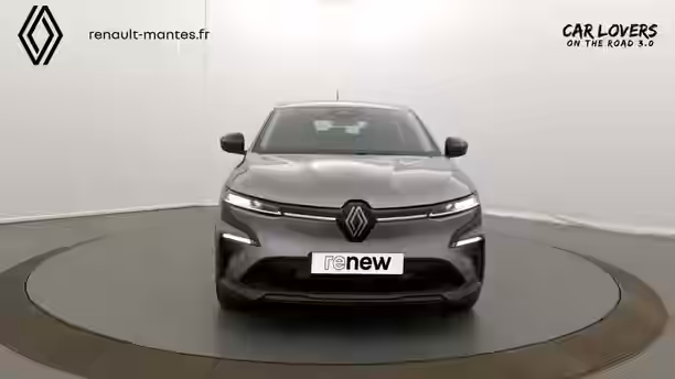RENAULT MEGANE E-TECH 8 / 33