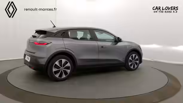 RENAULT MEGANE E-TECH 30 / 33