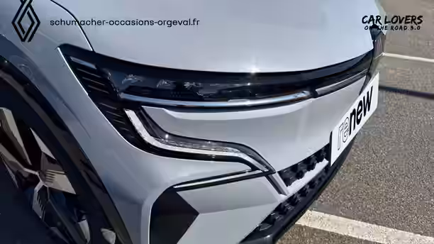 RENAULT MEGANE E-TECH 38 / 44