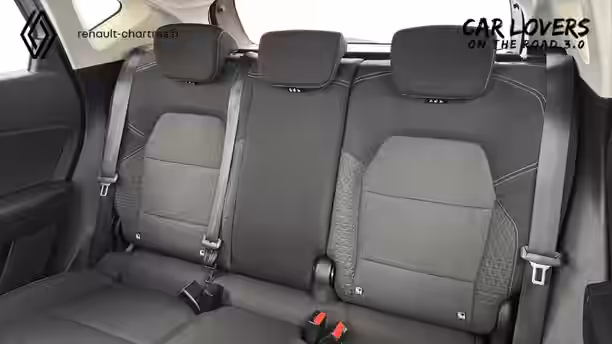 RENAULT CAPTUR 15 / 33