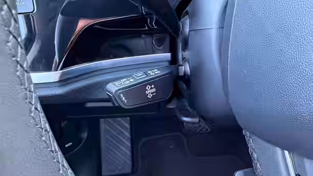 AUDI Q3 27 / 27