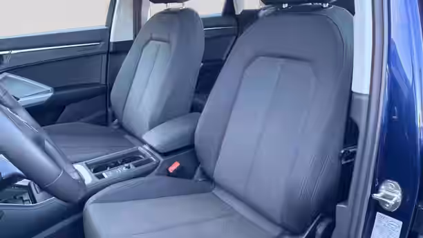 AUDI Q3 18 / 27
