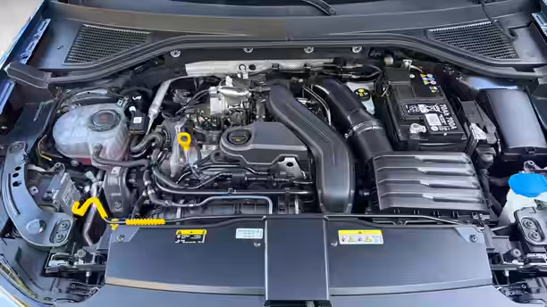 VOLKSWAGEN T-ROC 15 / 32