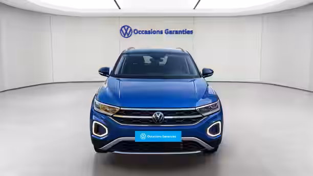 VOLKSWAGEN T-ROC 8 / 32