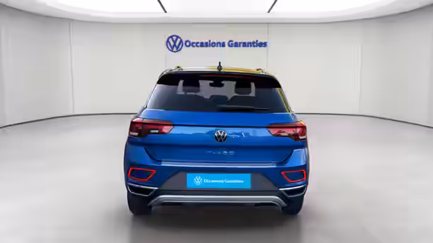 VOLKSWAGEN T-ROC 4 / 32