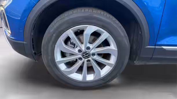 VOLKSWAGEN T-ROC 16 / 32
