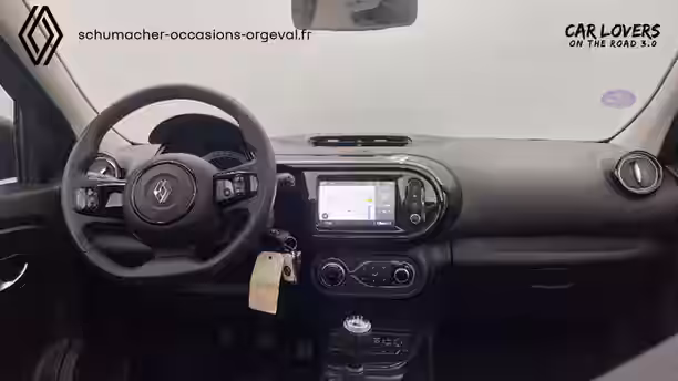 RENAULT TWINGO III 11 / 28