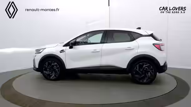 RENAULT CAPTUR 24 / 33