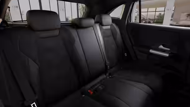 MERCEDES GLA 12 / 12