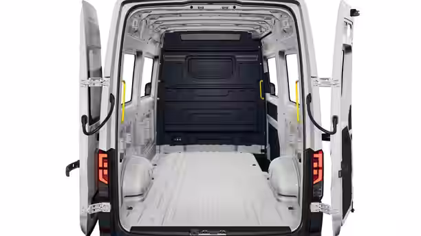 VOLKSWAGEN UTILITAIRES CRAFTER VAN 4 / 9